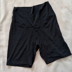 Offline by Aerie Biker Shorts Size XL